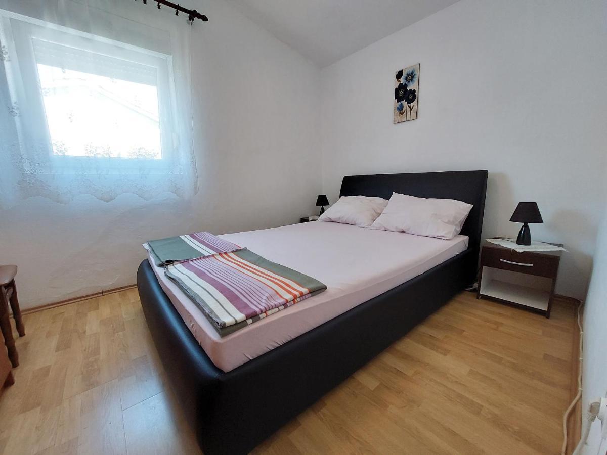 Apartment Ankica Punat Exterior foto